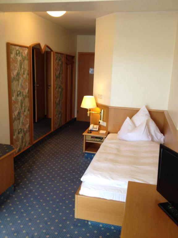 Hotel Hohenzollern Bad Neuenahr-Ahrweiler Camera foto